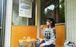 又黄又爽又无遮体的A片